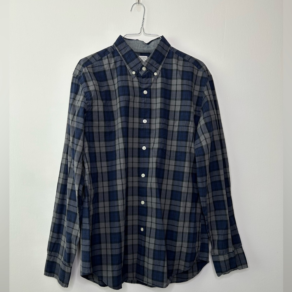 J. Crew Factory Men's Button Down Shirt in Tartan Plaid